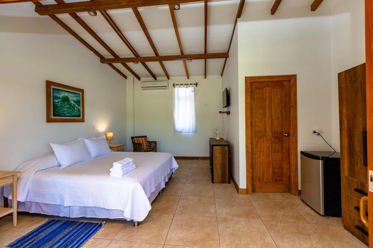Hotel Punta Camaron Bungalows & Suites 索里托斯 外观 照片